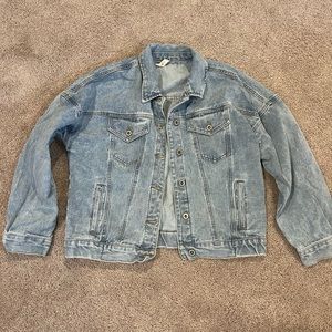 Women’s jean jacket size M/L